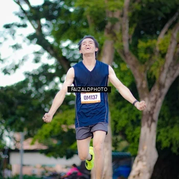 Runner Photo 9069475