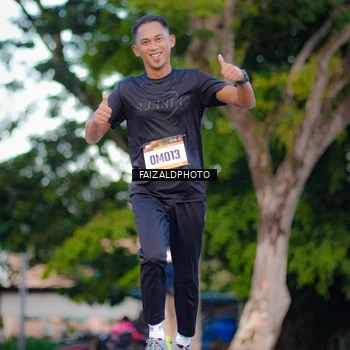Runner Photo 9069484