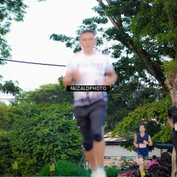 Runner Photo 9069501