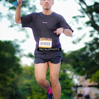 Runner Photo 9069512