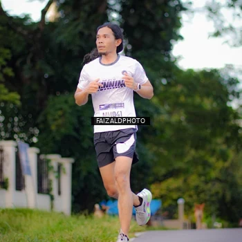 Runner Photo 9069548