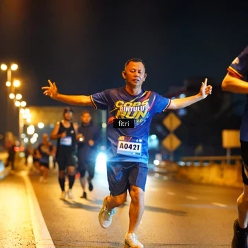 Runner Photo 9069556