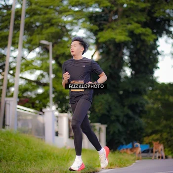 Runner Photo 9069558