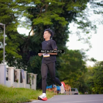Runner Photo 9069564