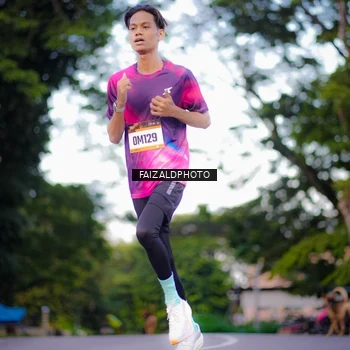 Runner Photo 9069572