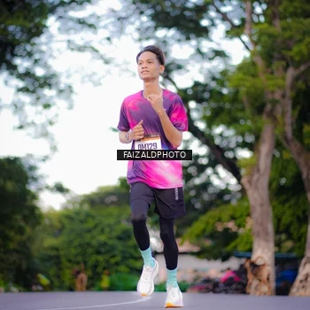 Runner Photo 9069576
