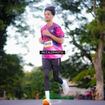Runner Photo 9069579