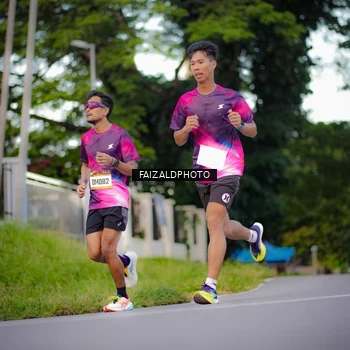 Runner Photo 9069586