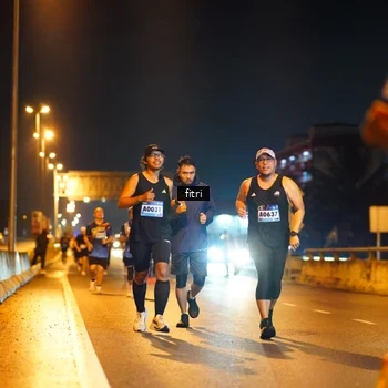 Runner Photo 9069595