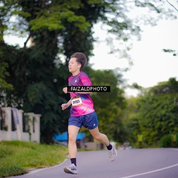 Runner Photo 9069618