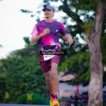 Runner Photo 9069671