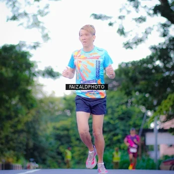 Runner Photo 9069694