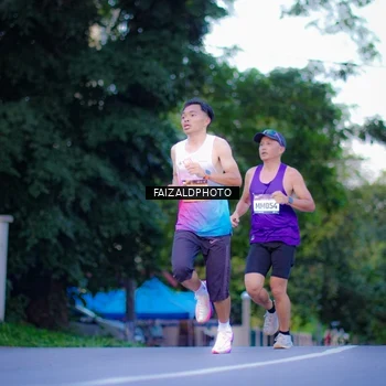 Runner Photo 9069730