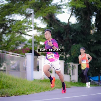 Runner Photo 9069771