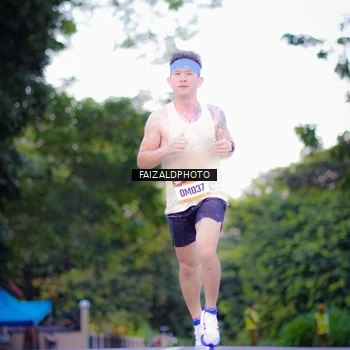 Runner Photo 9069813