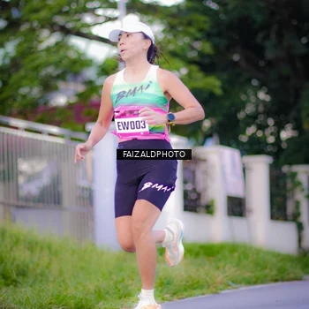 Runner Photo 9069815