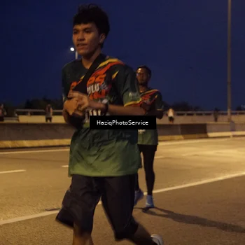 Runner Photo 9069840