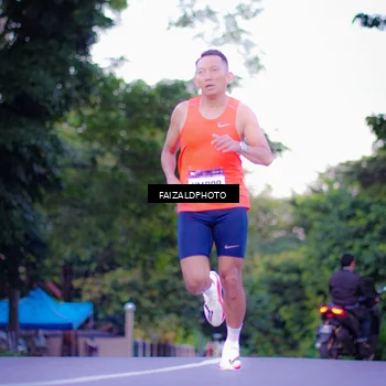 Runner Photo 9069926
