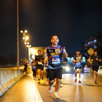 Runner Photo 9070031