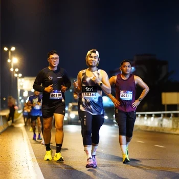 Runner Photo 9070102