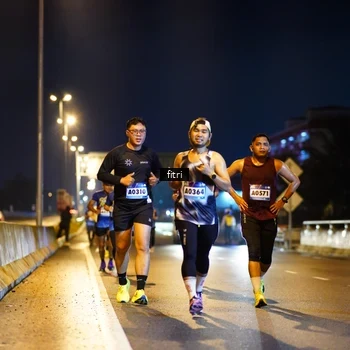 Runner Photo 9070140