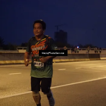 Runner Photo 9070172