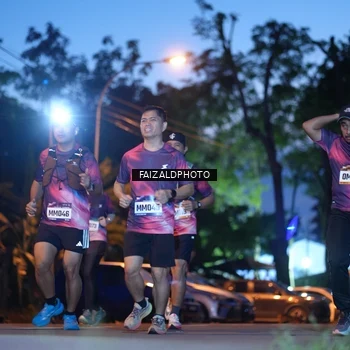 Runner Photo 9070365
