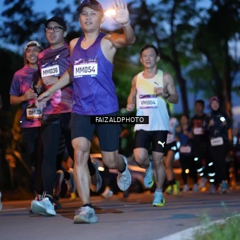 Runner Photo 9070419