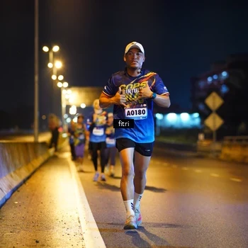 Runner Photo 9070465