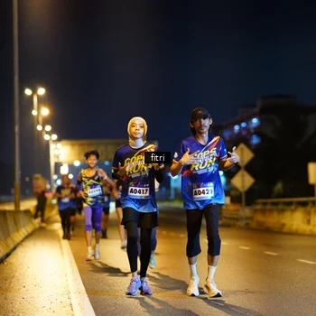 Runner Photo 9070494