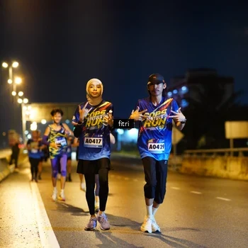 Runner Photo 9070516
