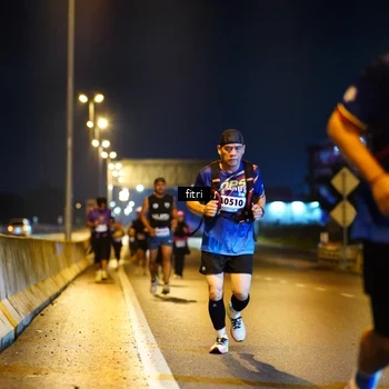 Runner Photo 9070708