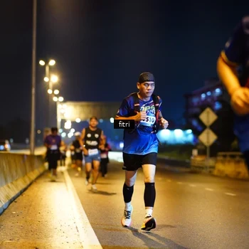 Runner Photo 9070710