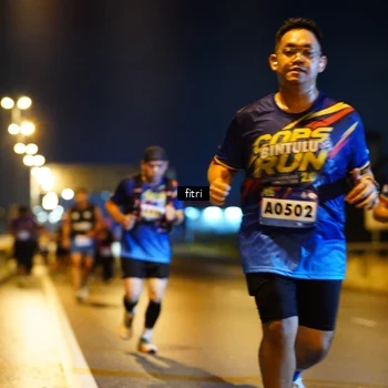 Runner Photo 9070720