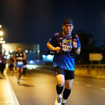 Runner Photo 9070743