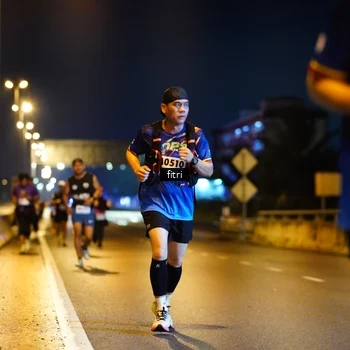 Runner Photo 9070754
