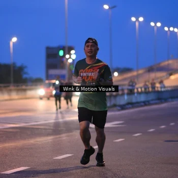 Runner Photo 9070977