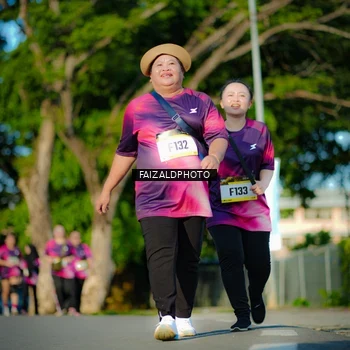 Runner Photo 9071263