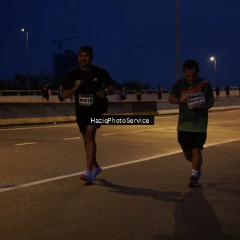 Runner Photo 9071364