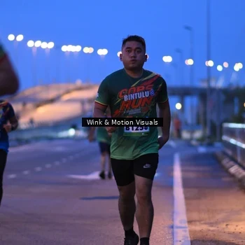 Runner Photo 9071366