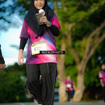 Runner Photo 9071480