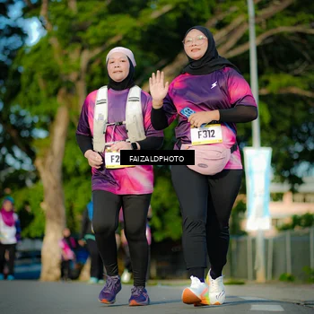 Runner Photo 9071528
