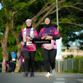 Runner Photo 9071542