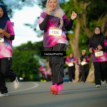 Runner Photo 9071662