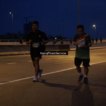 Runner Photo 9071734