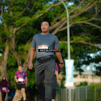 Runner Photo 9071795