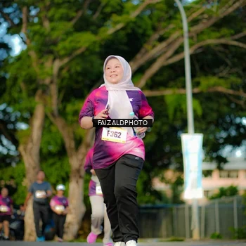 Runner Photo 9071835
