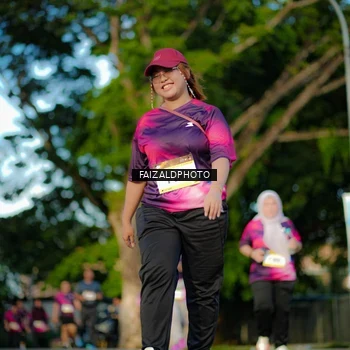Runner Photo 9071853
