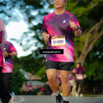 Runner Photo 9072001