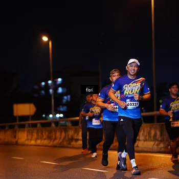 Runner Photo 9072540